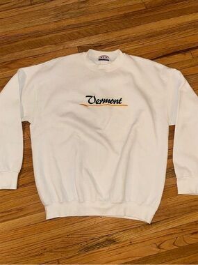 Vintage 90’s Vermont Crewneck Sweatshirt